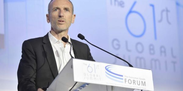 Danone's Faber Says Not 'Dogmatic' About CEO-Chairman Role: Report