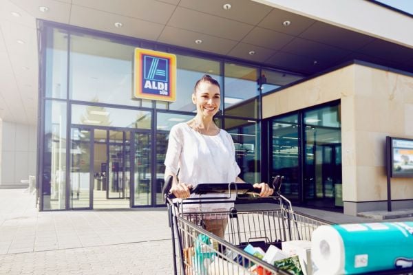 Aldi To Eliminate Disposable Bags From German Stores