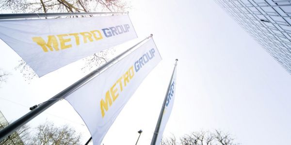 Metro Group Lowers Outlook On Weak Russia Business