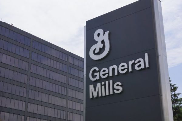 General Mills Sees Sales Decline In First Quarter