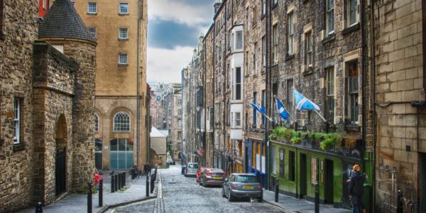 Scottish Retail Sales 'Disappointing' In June