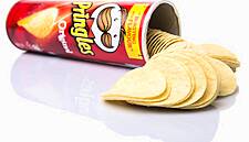 Kellogg Forecasts 2021 Demand Decline After Lockdown Snack-Fest