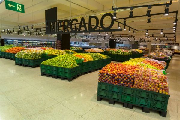 Carrefour Brasil Signs Deal With Super Nosso Supermarket Chain