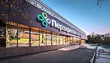 X5 Retail Group Launches Pilot Click-And-Collect Service