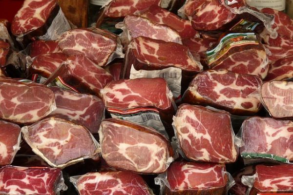 Portugal's Sonae & Hilton Form Joint Meat Venture