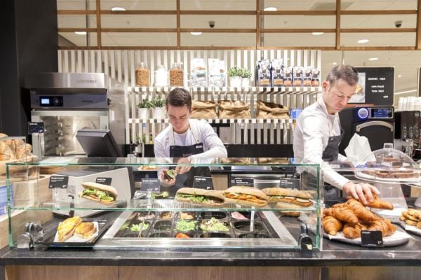 Albert Heijn Opens In-Store Bakery Café And Deli Kitchen In Amsterdam