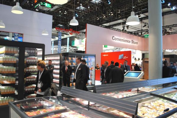 Aldi Nord And Viessmann Present Joint Energy Project At EuroShop 2017
