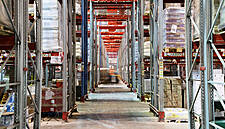 Warehouses Get Bigger, Taller And Faster As E-Commerce Takes Off