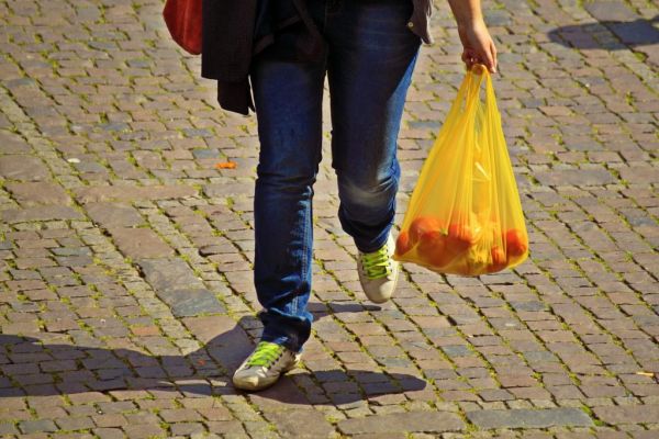 German Minister Prepares Law To Ban Plastic Bags