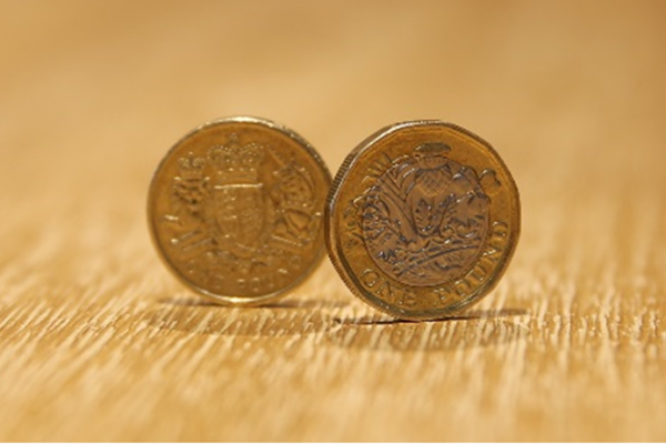 Several UK Retailers To Extend Pound Coin Deadline