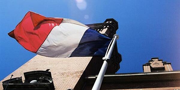 French Consumer Sentiment Climbs More Than Expected In June