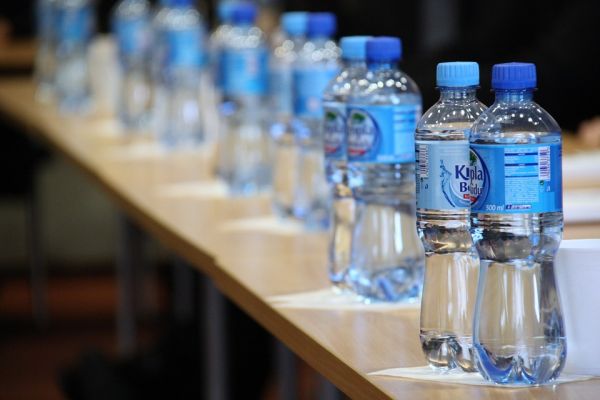 Campaign Calls On UK Workplaces To Ban Plastic Drinking Bottles