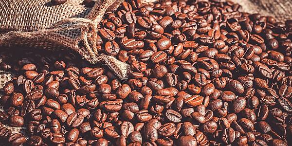 JDE Peet's Brings Forward Hot Coffee IPO Due To Strong Demand