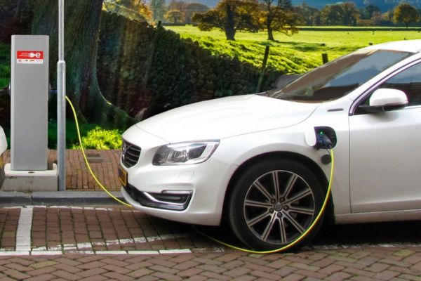 Intermarché Rolls Out Electric Charging Stations In Poland