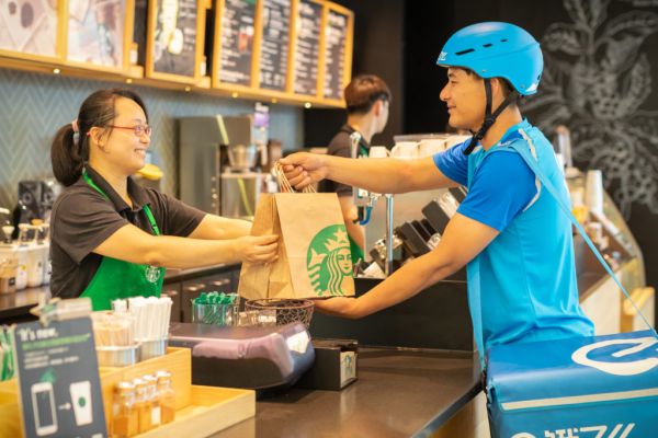 Starbucks Bets On Alibaba Tie-Up To Revive China Sales