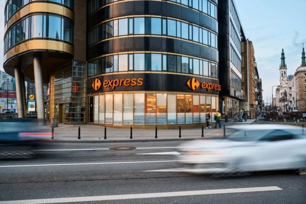 Carrefour And Glovo Join Forces In Poland