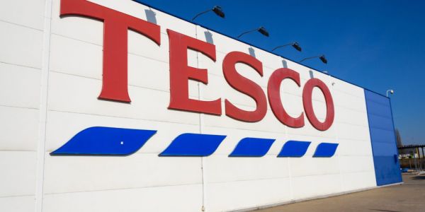 Tesco Says Sainsbury's-Asda Deal Needs 'Extensive Remedies'