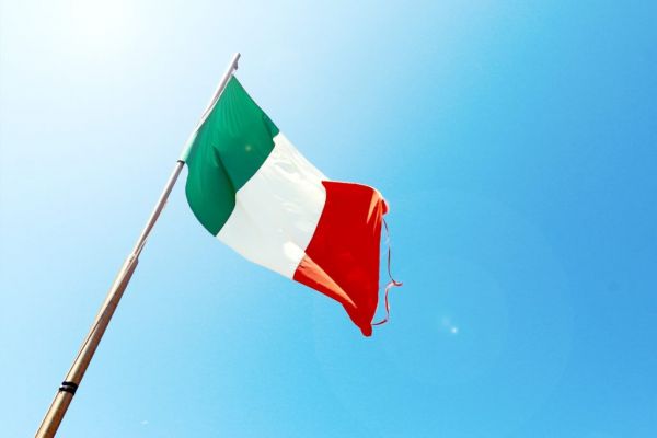 Italian Business And Consumer Confidence Rise In December