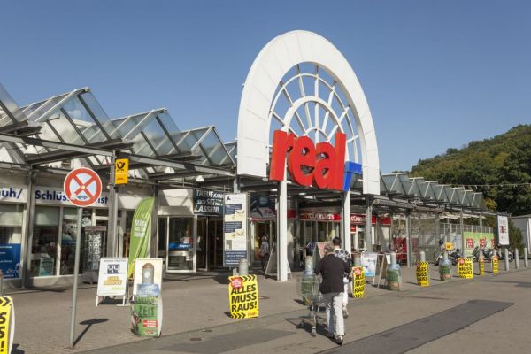Sale Of German Real Hypermarkets Is Making Progress: Metro