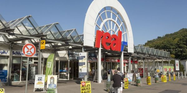 Luxembourg's SCP Group Acquires Real Hypermarket From Metro AG