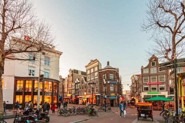 Thinking Big: Dutch Supermarket Space 'Up By A Third' In Major Cities, On Average