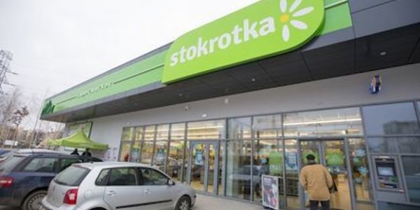 Maxima Grupé Merging Stokrotka, Aldik Retail Chains In Poland