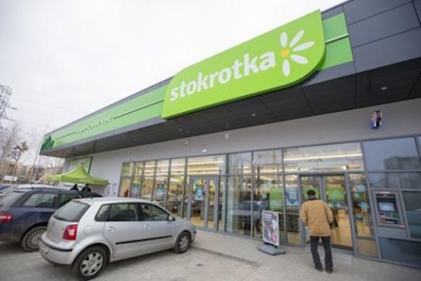Maxima Grupé Merging Stokrotka, Aldik Retail Chains In Poland