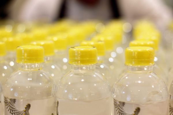 UK Retailers Say Bottle Deposit Return Scheme Could Cost £1bn