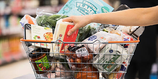 UK Grocers ‘Under Pressure’ As Christmas Approaches