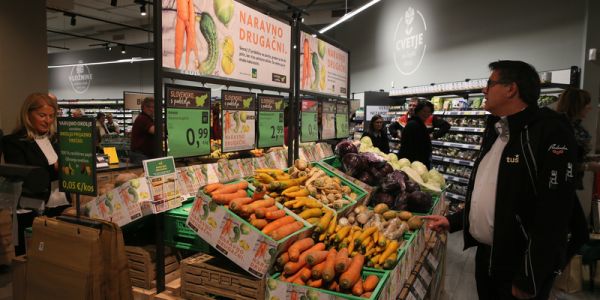 Slovenia’s Tuš Introduces ‘Ugly’ Vegetables