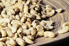 Ivory Coast Cuts 2019 Cashew Farm Gate Price 25%