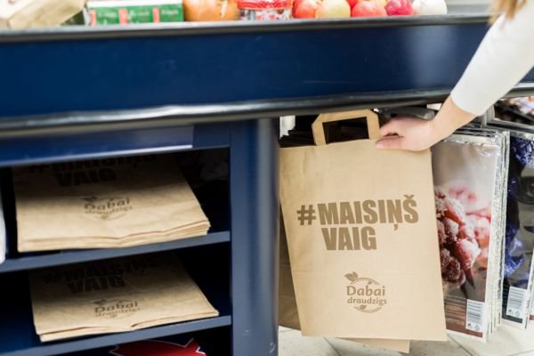 Maxima Introduces Eco-Friendly Grocery Bag Following Social Media Poll