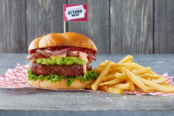 Beyond Meat Shelves Plans For Japan Push, Mitsui Says