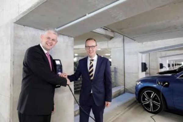 Metro Rolls Out 62 Electric Charging Stations In Düsseldorf