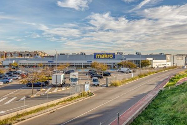 Metro Sells Six Makro Spain Properties For €73m