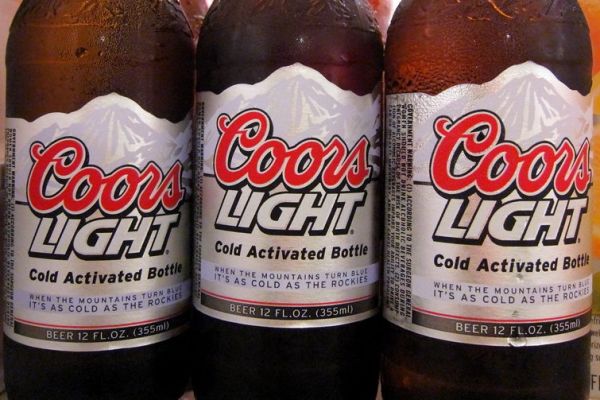 Molson Coors Sees Sales Rise 6% In First Quarter