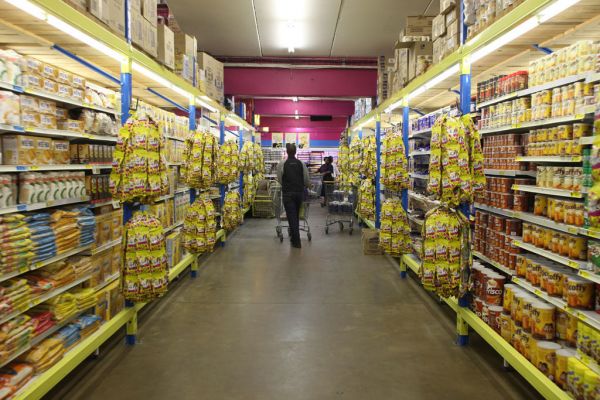 South Africa's Massmart Falls To H1 Net Loss As Costs Rise