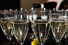 Italian Sparkling Wine To Dominate Festive Season Sales: Report