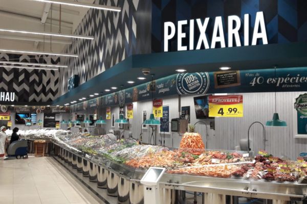 Portuguese Consumers Increasingly Opt For Premium Products, Study Finds