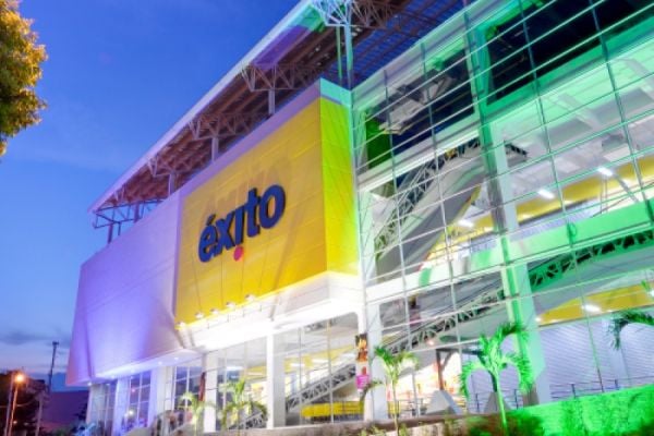 Casino Agrees Initial Deal To Sell Stake In Éxito Group