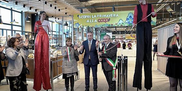 Nova Coop Opens A New Superstore In Giaveno