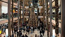 Shoppers More Likely To Shop Both Online And Offline This Holiday Season: Study