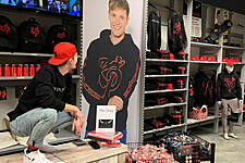 Jumbo To Open Christmas Pop-Up Shop With Enzo Knol