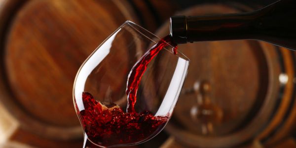 EU Sees Wine Consumption, Exports Dry Up As Consumers Stay Home