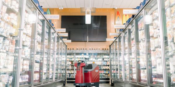 How Autonomous Cleaning Robots Can Help Retailers During A Crisis