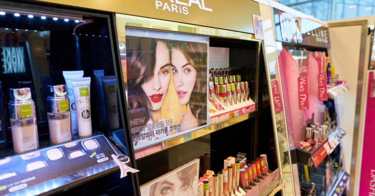 L'Oreal responds to push for natural ingredients in make-up