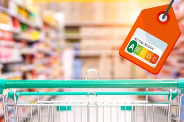 A Third Of UK Shoppers Do Not Know What Traffic Light Nutritional Labels Mean, Study Finds