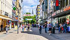 German Retailers, Landlords Agree Guidelines To Cut Rent