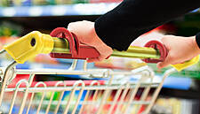 Colruyt Distributes Removable And Reusable Grips For Shopping Trolleys