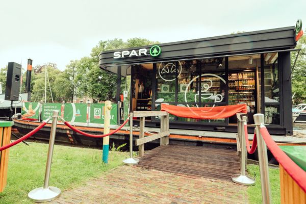 Spar Netherlands Takes One-Person Store On A Sailing Tour